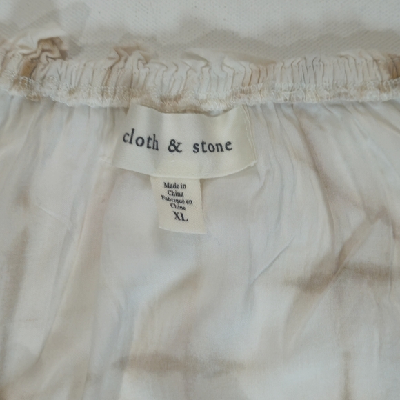 Cloth & Stone Shirt‎ Womens XL White Tan Tie Dye Peasant Ruffle Split Neck Boho - Picture 5 of 7